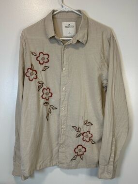 Hollister Beige Button-Down Long Sleeve Embroidered Floral Design‎ Women’s Large